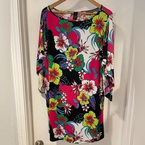 Lane Bryant swim coverup  18/20 bright colors barely worn